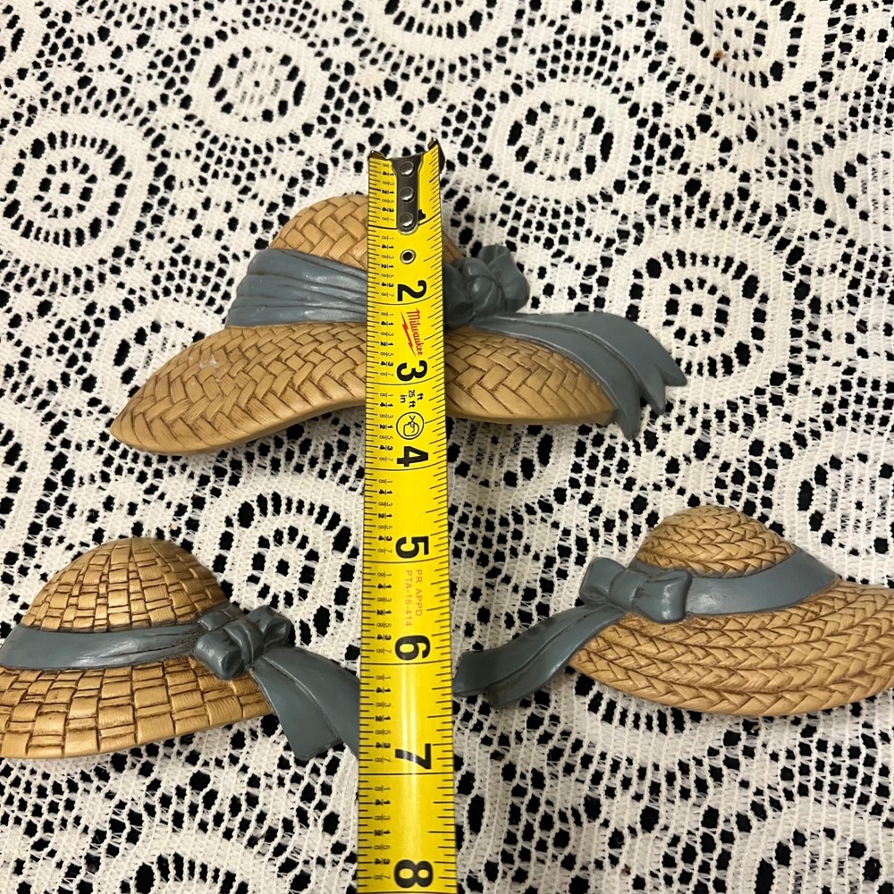 Vintage Homco Straw Wicker Hat Blue Bow Wall Plaques | Set of 3 | Cottage - Picture 7 of 11